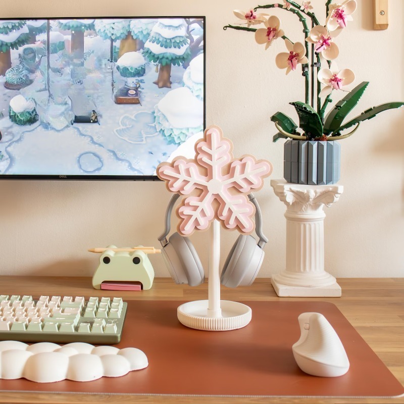 Snowflake Headphone Stand 3D P - Gaming Accessories To 3D Print review and price